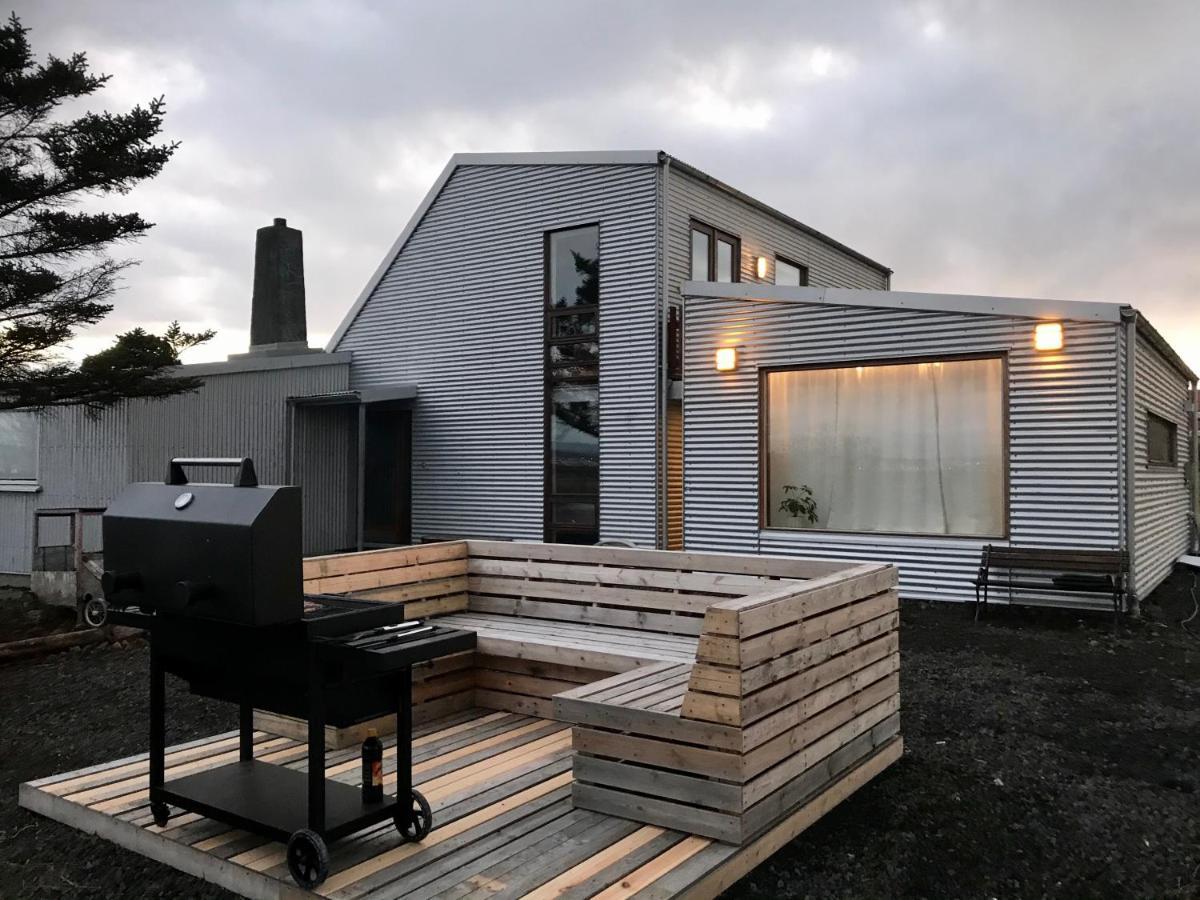 Eyvindarholt Guesthouse Álftanes Eksteriør bilde