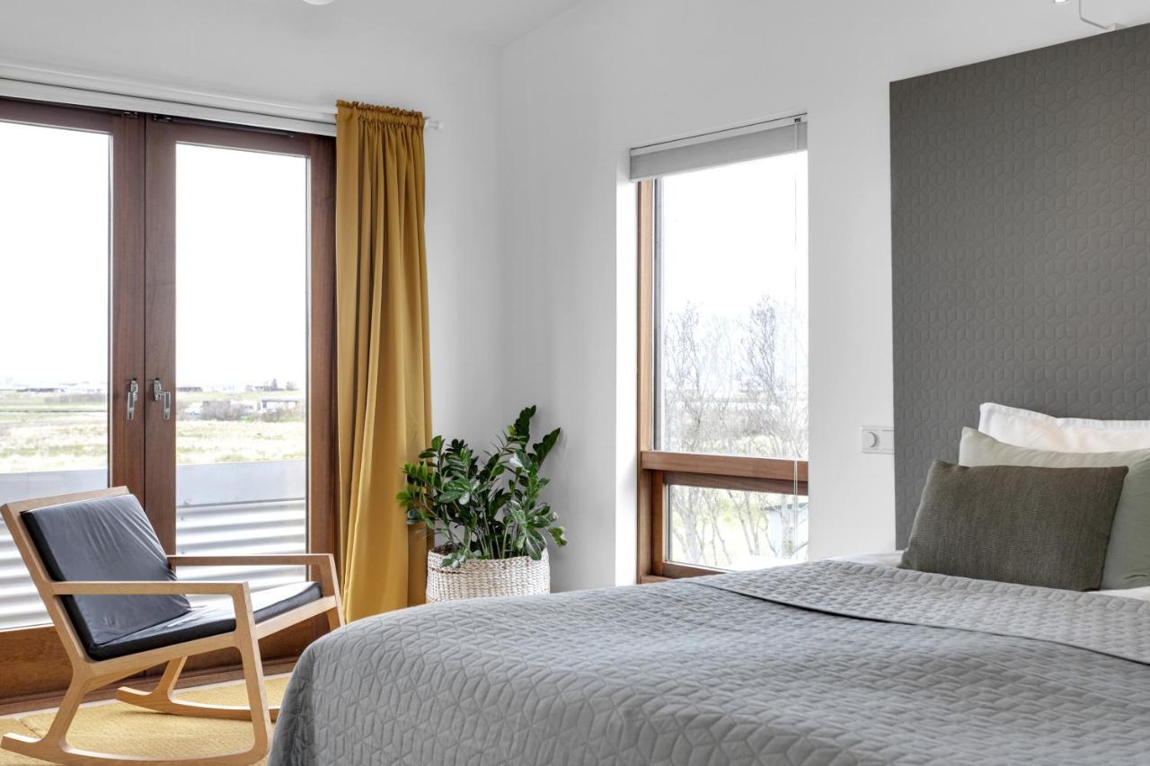 Eyvindarholt Guesthouse Álftanes Eksteriør bilde